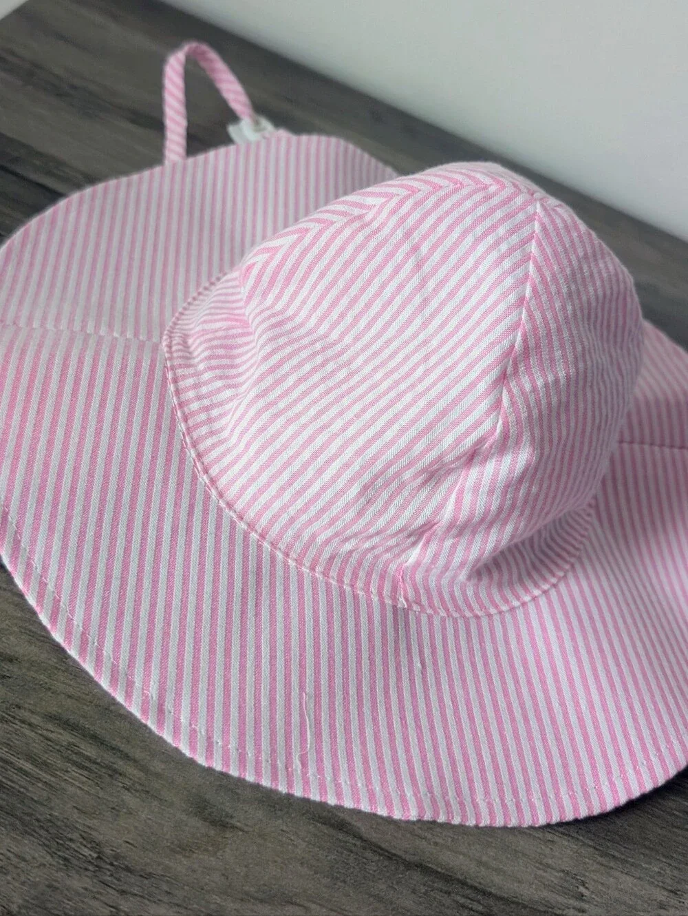 NWT Huggalugs Pink Seersucker Sunhat UPF 50+ Baby & Toddler Cotton